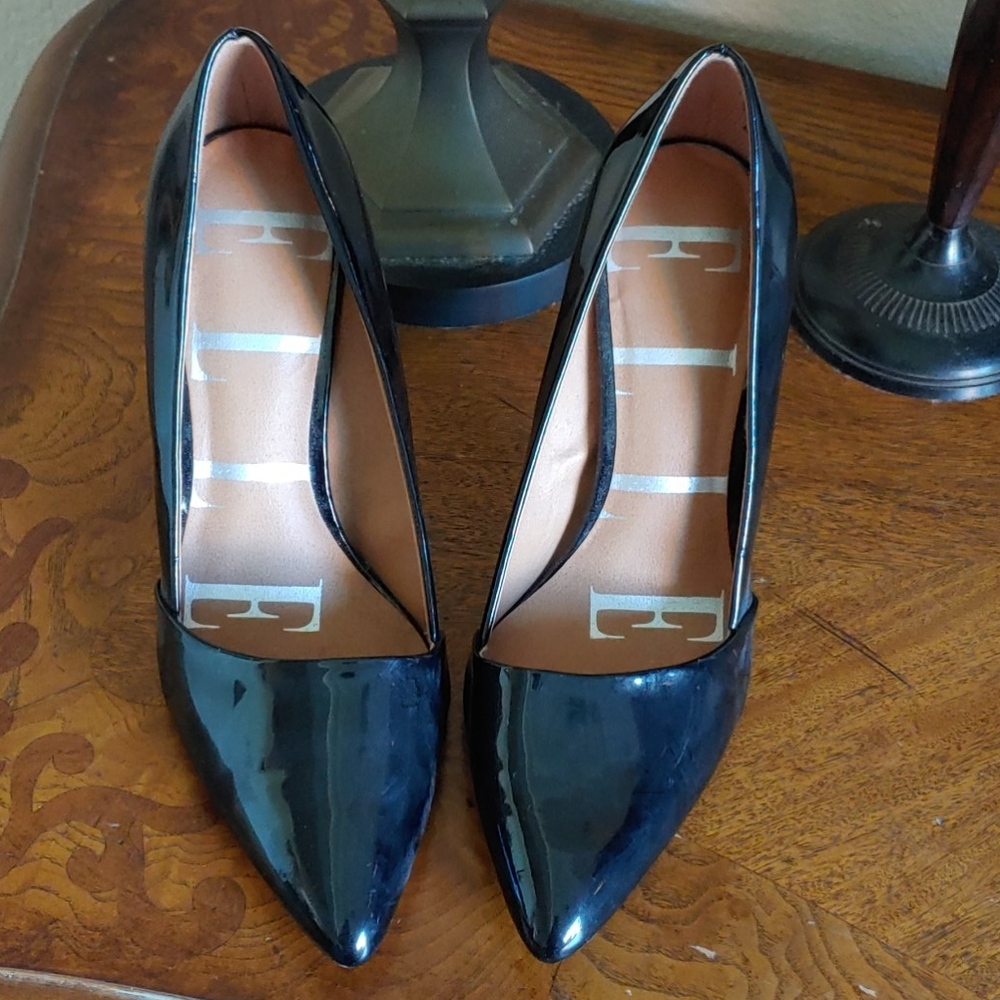 Elle black high heels